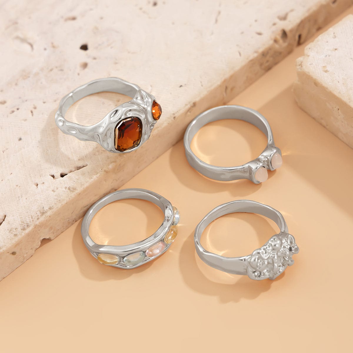 Baroque 4Pcs Crystal Rhinestone Inlaid Carved Pattern Ring Set - ArtGalleryZen