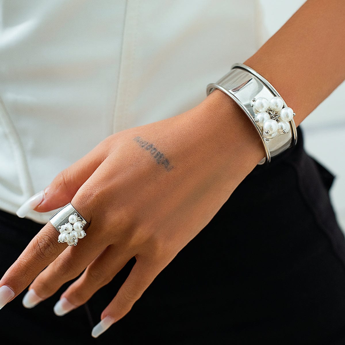 Baroque Glossy Pearl Charm Open Wide Cuff Bangle Bracelet Ring Set - ArtGalleryZen