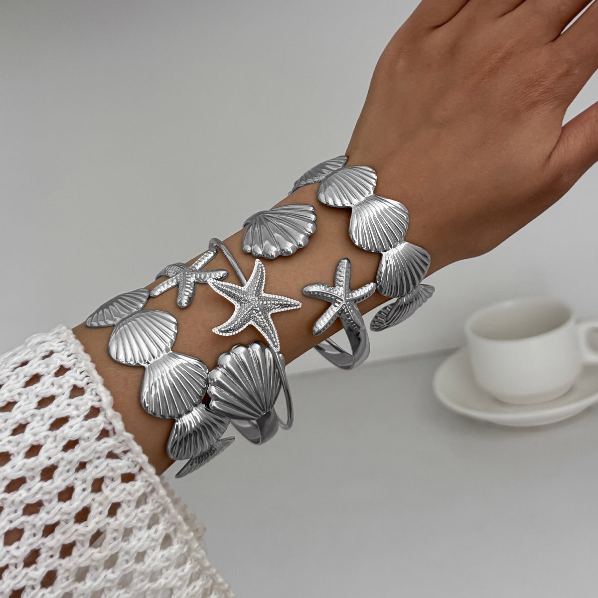Beach Style 5pcs Shell Starfish Bangle Bracelet Set - ArtGalleryZen