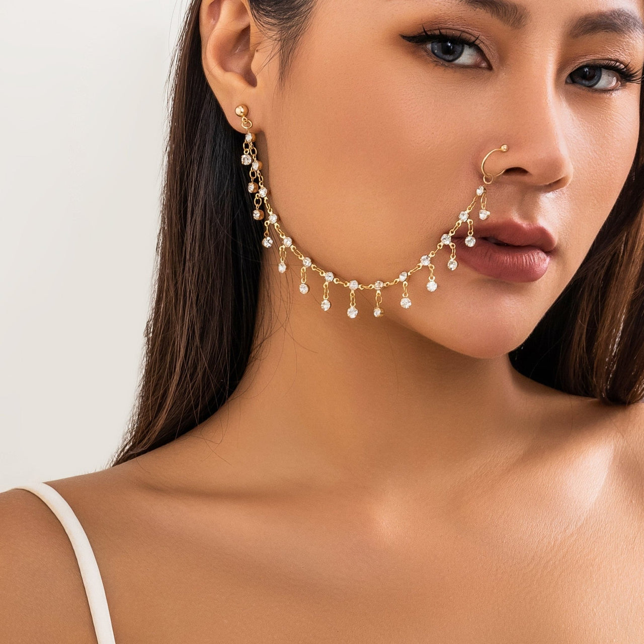 Bohemia Crystal Tassel Nose To Ear Chain - ArtGalleryZen