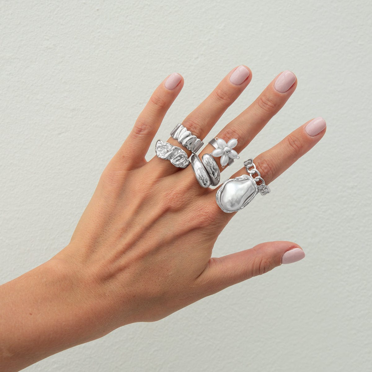 Boho 6pcs Pearl Flower Heart Pleated Ring Set - ArtGalleryZen