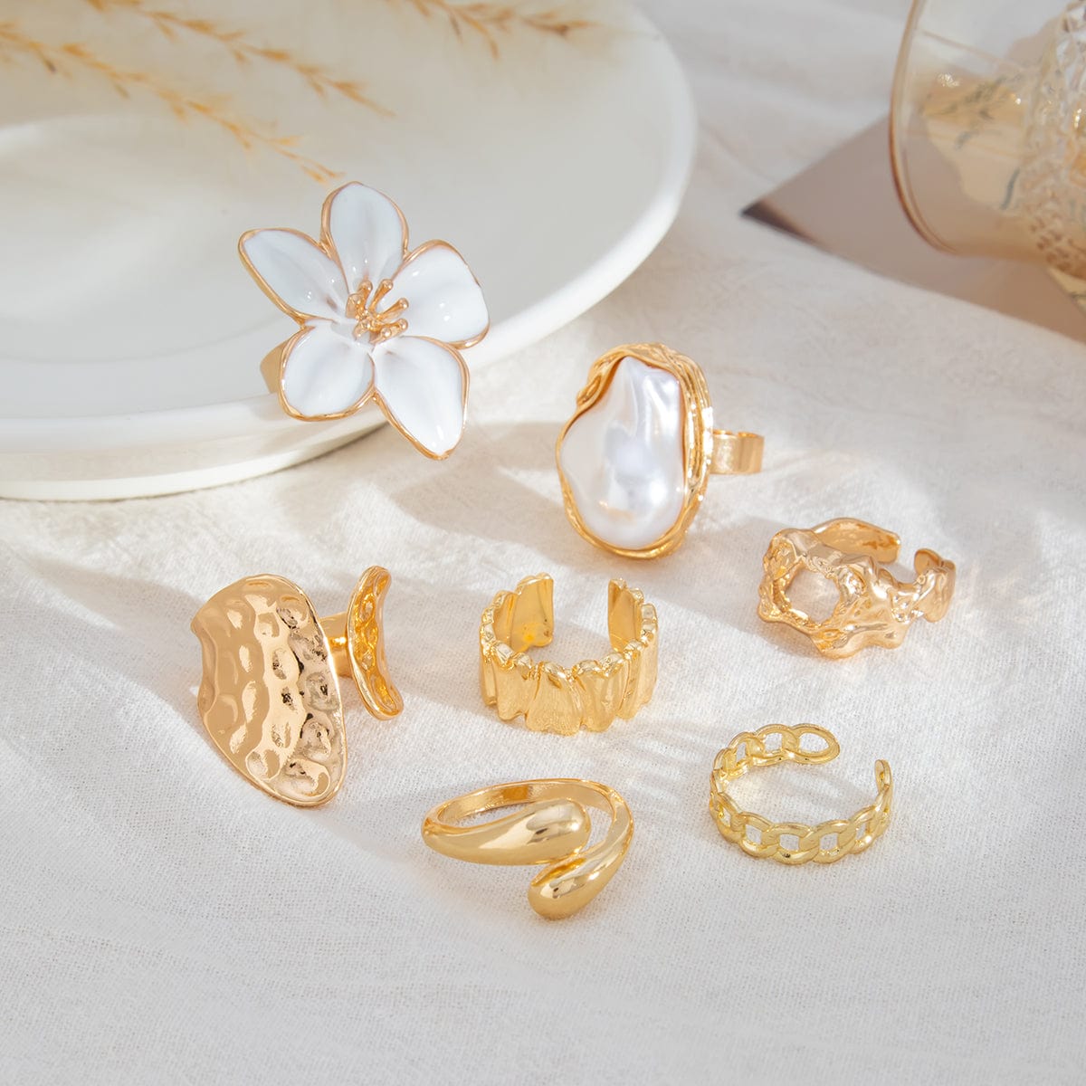 Boho 7pcs Enamel Flower Pearl Hollow Ring Set - ArtGalleryZen
