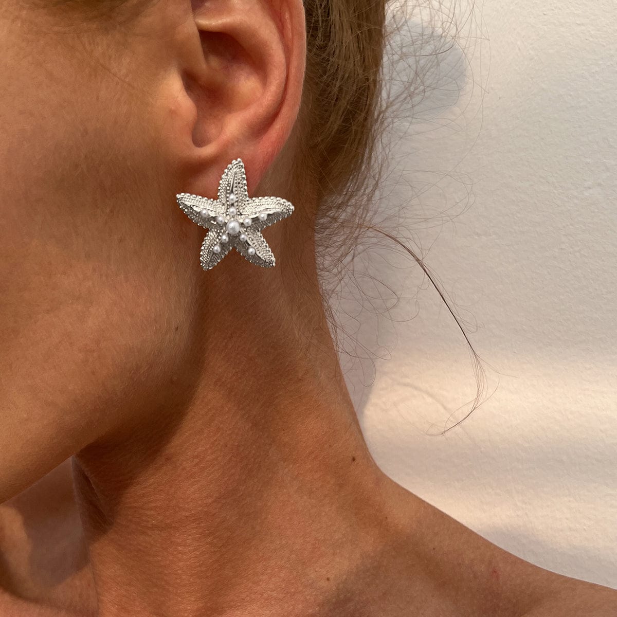 Boho Chunky Pearl Inlaid Starfish Earrings - ArtGalleryZen