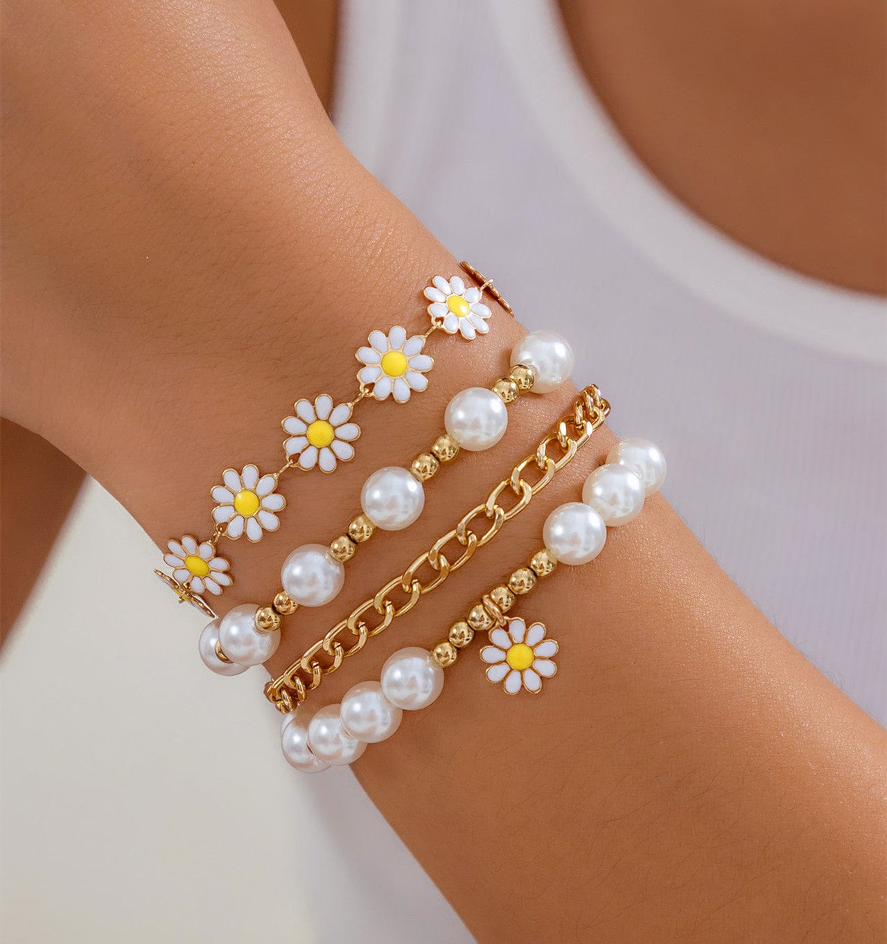 Boho Layered Flower Pearl Chain Bracelet Set - ArtGalleryZen