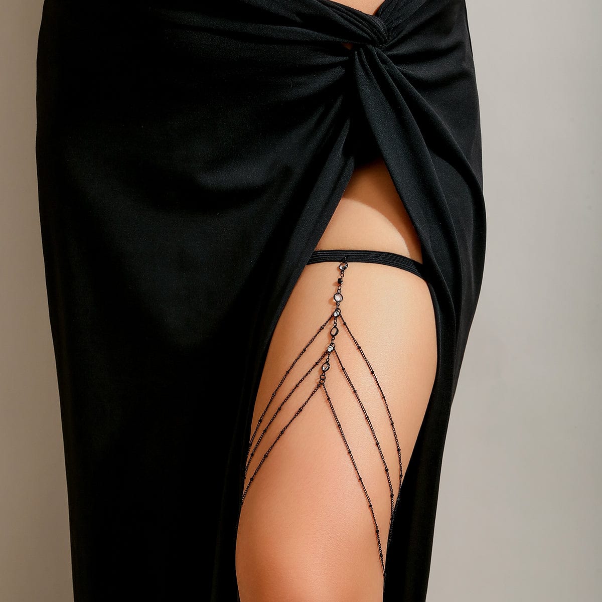 Boho Layering Rhinestone Inlaid Elastic Saturn Thigh Leg Chain - ArtGalleryZen