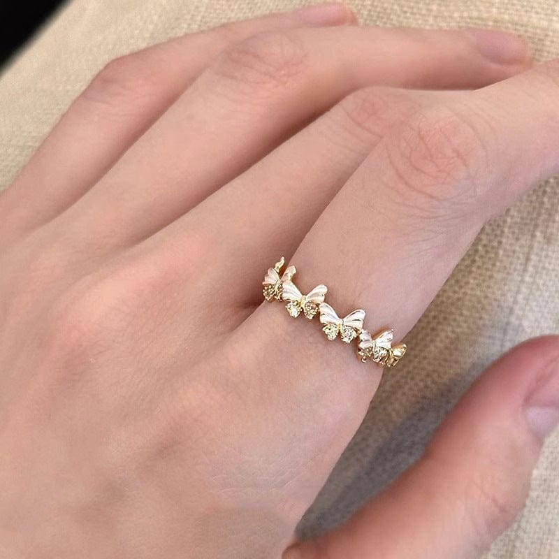 Chic 18K Gold Enamel Butterfly Ring - ArtGalleryZen
