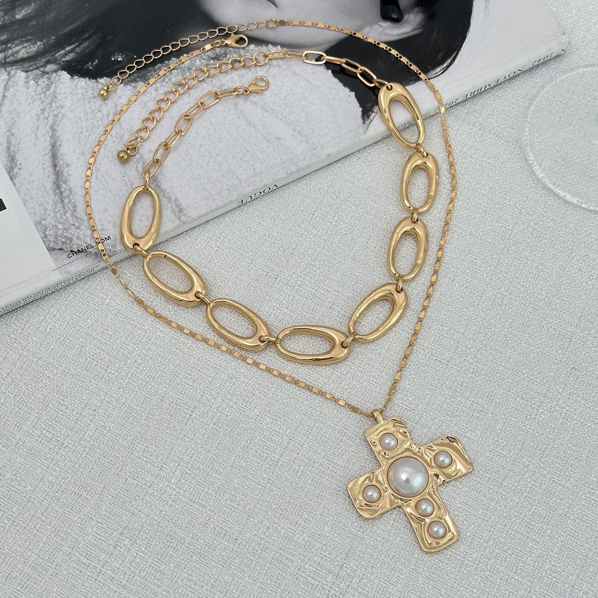 Chic 2pcs Gold Tone Pearl Inlaid Cross Pendant Necklace Set - ArtGalleryZen