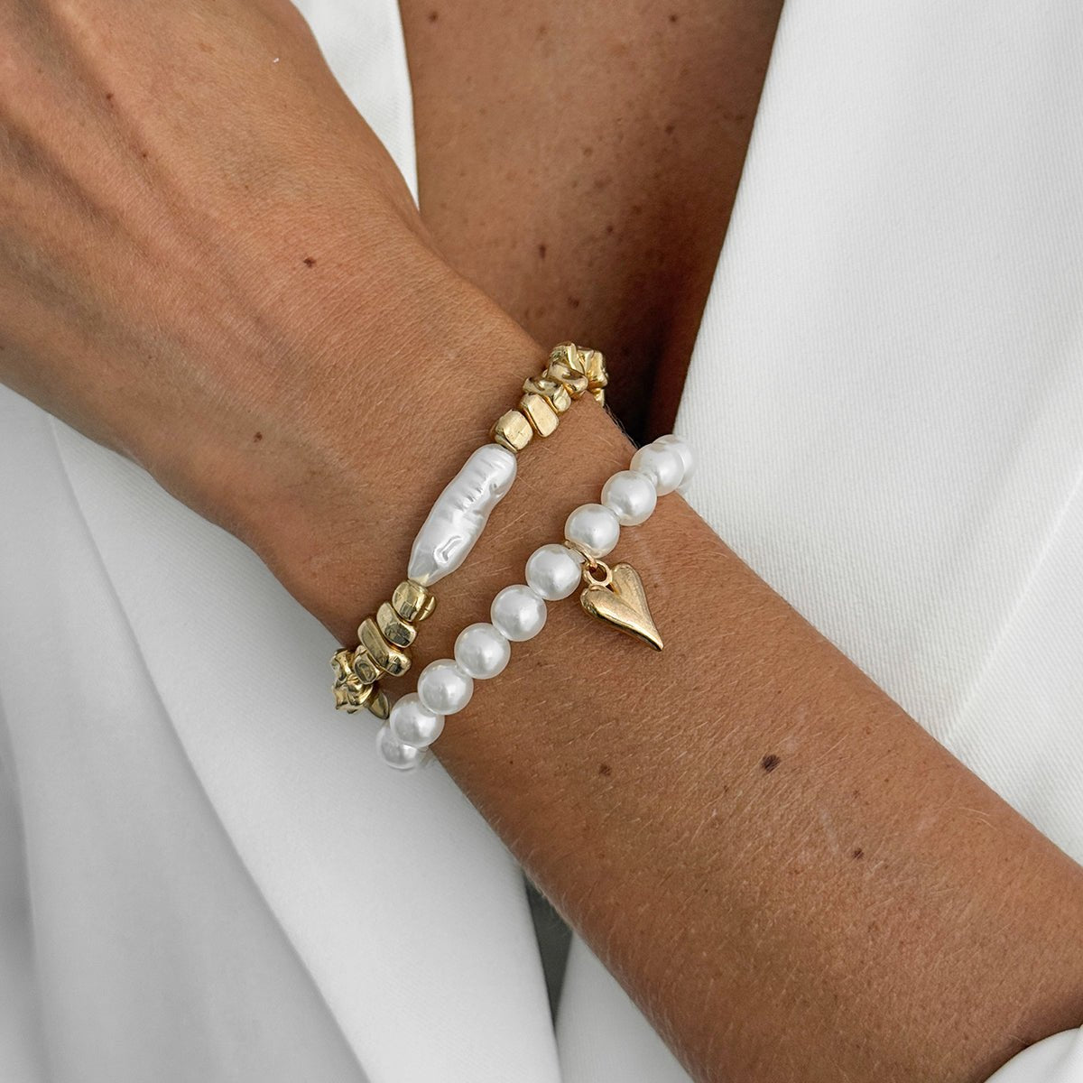 Chic 2pcs Heart Charm Pearl Irregular Beaded Chain Bracelet Set - ArtGalleryZen