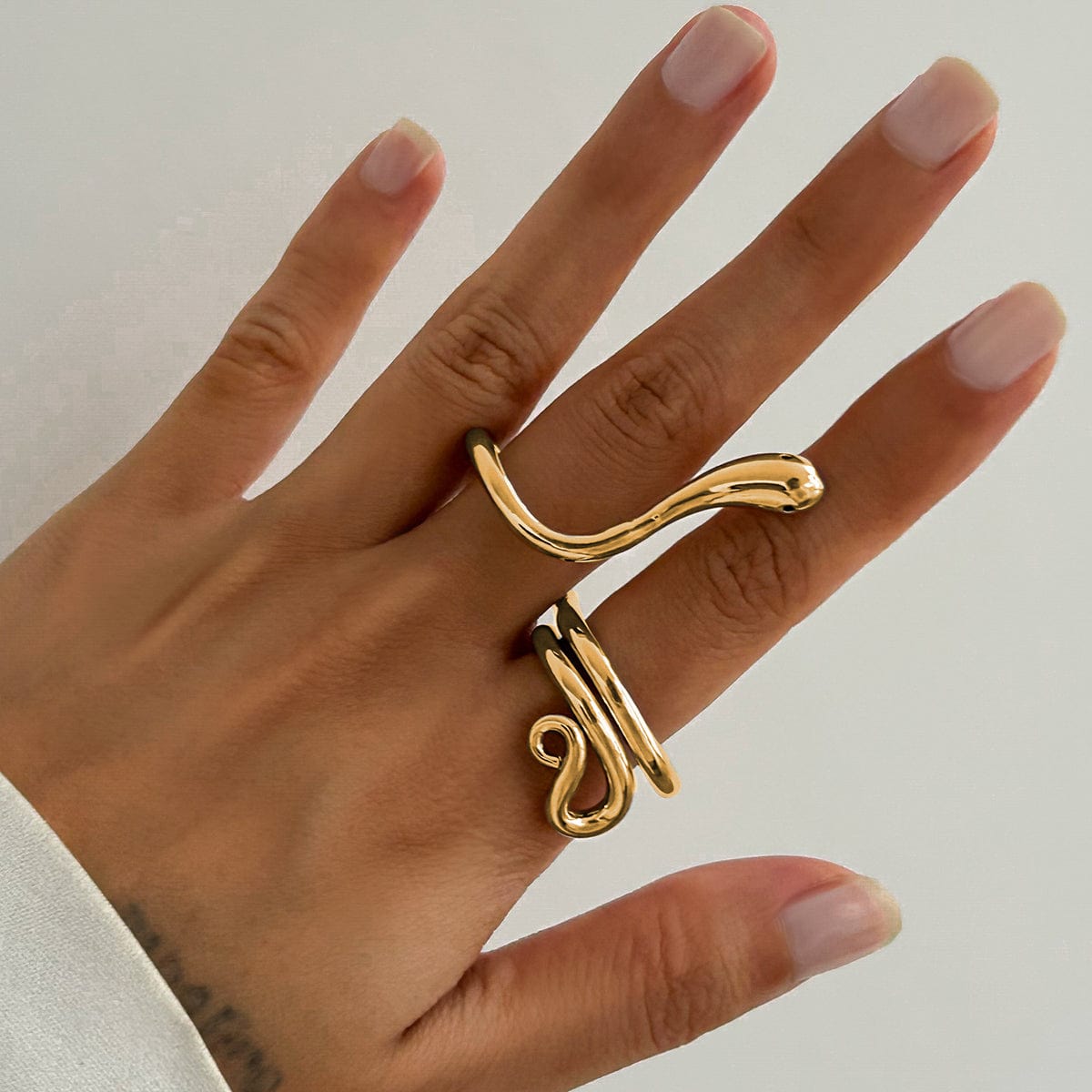 Chic Abstract Flow Waterdrop Double Finger Ring - ArtGalleryZen