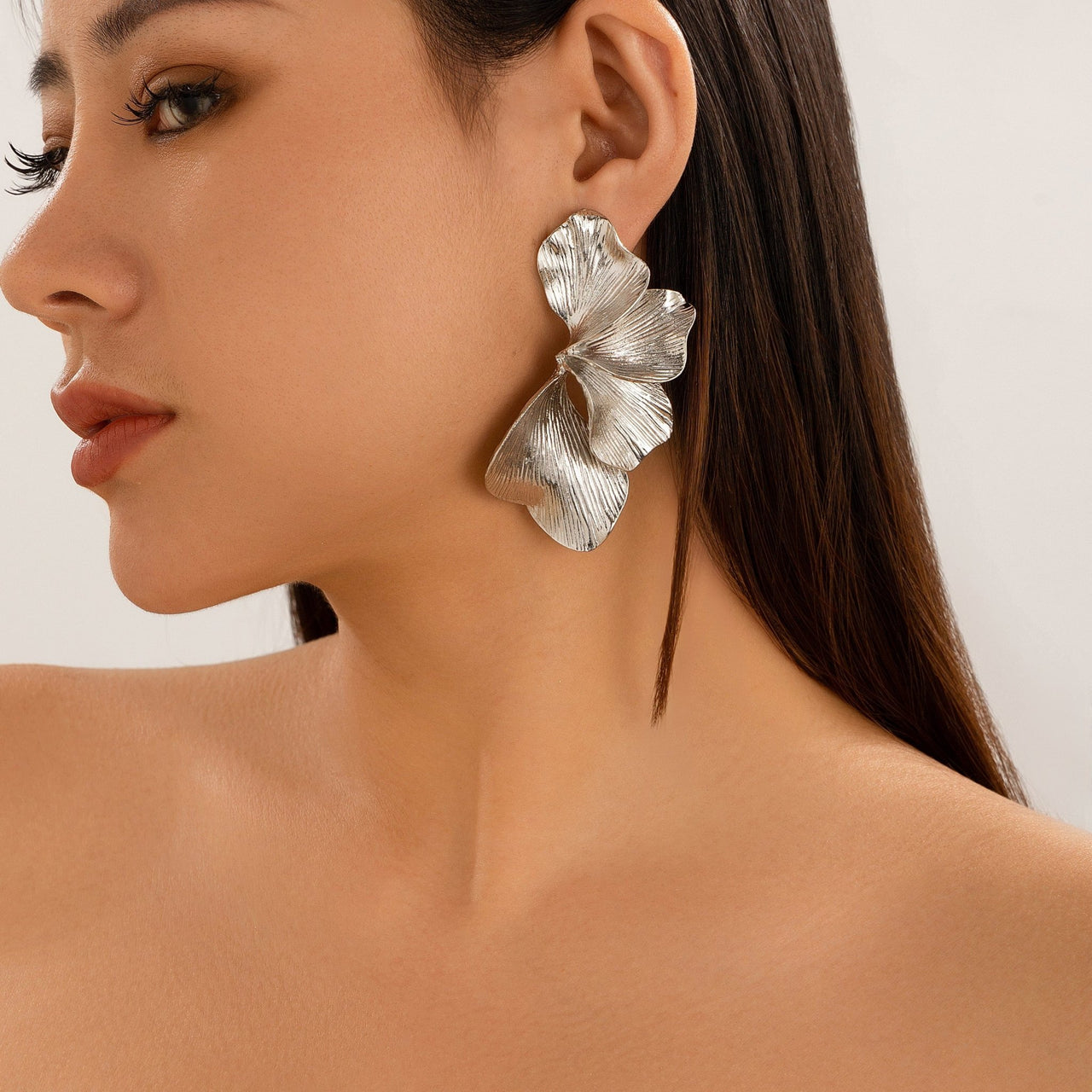 Chic Abstract Pleated Flower Petal Pattern Earrings - ArtGalleryZen