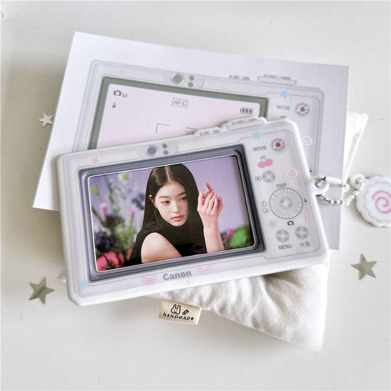 Chic Camera Phone Shaped Kpop Keychain Photocard Holder - ArtGalleryZen