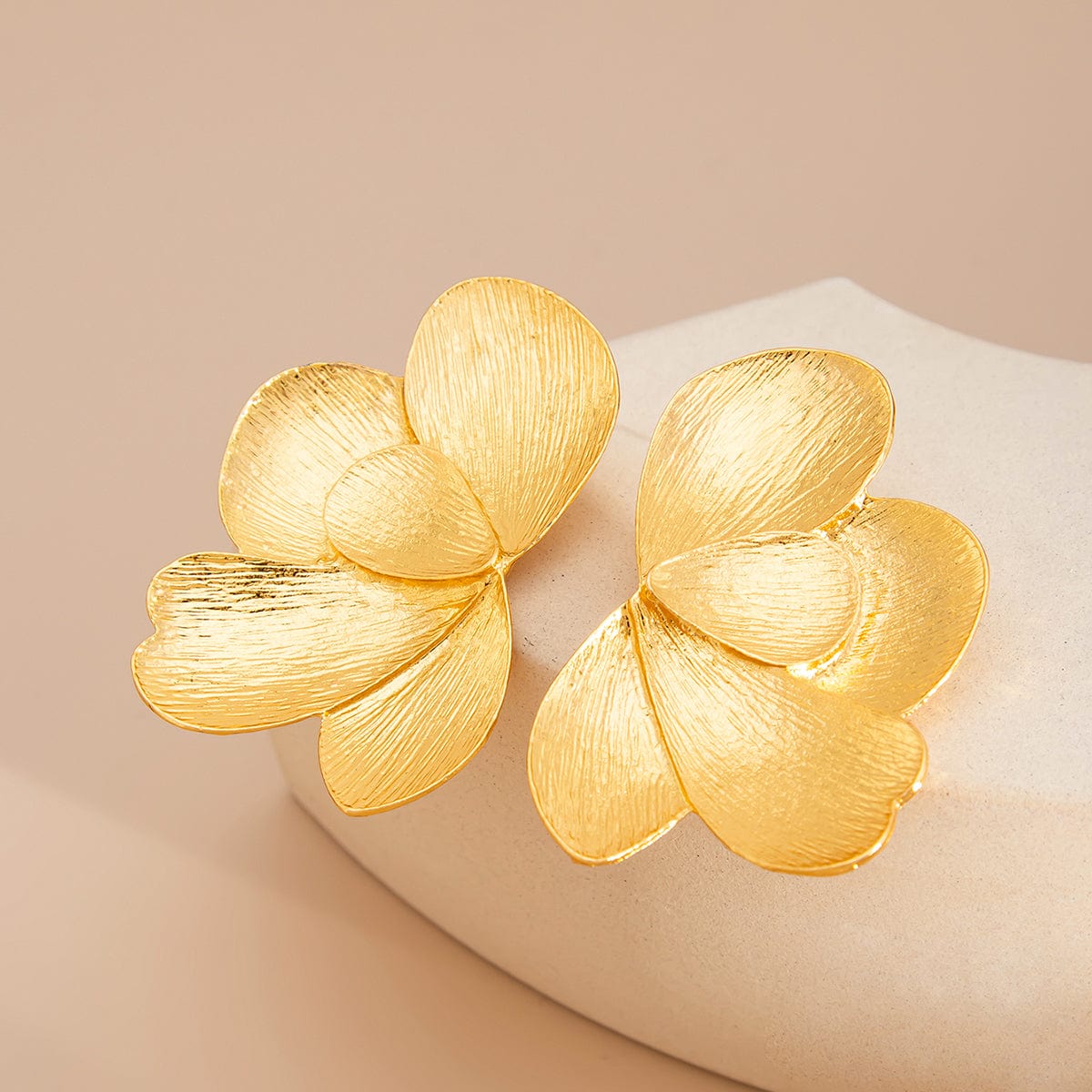 Chic Chunky Gold Silver Tone Textured Flower Earrings - ArtGalleryZen