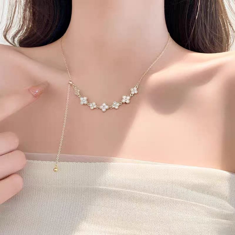 Chic CZ Inlaid Natural Pearl Shell Floral Necklace - ArtGalleryZen