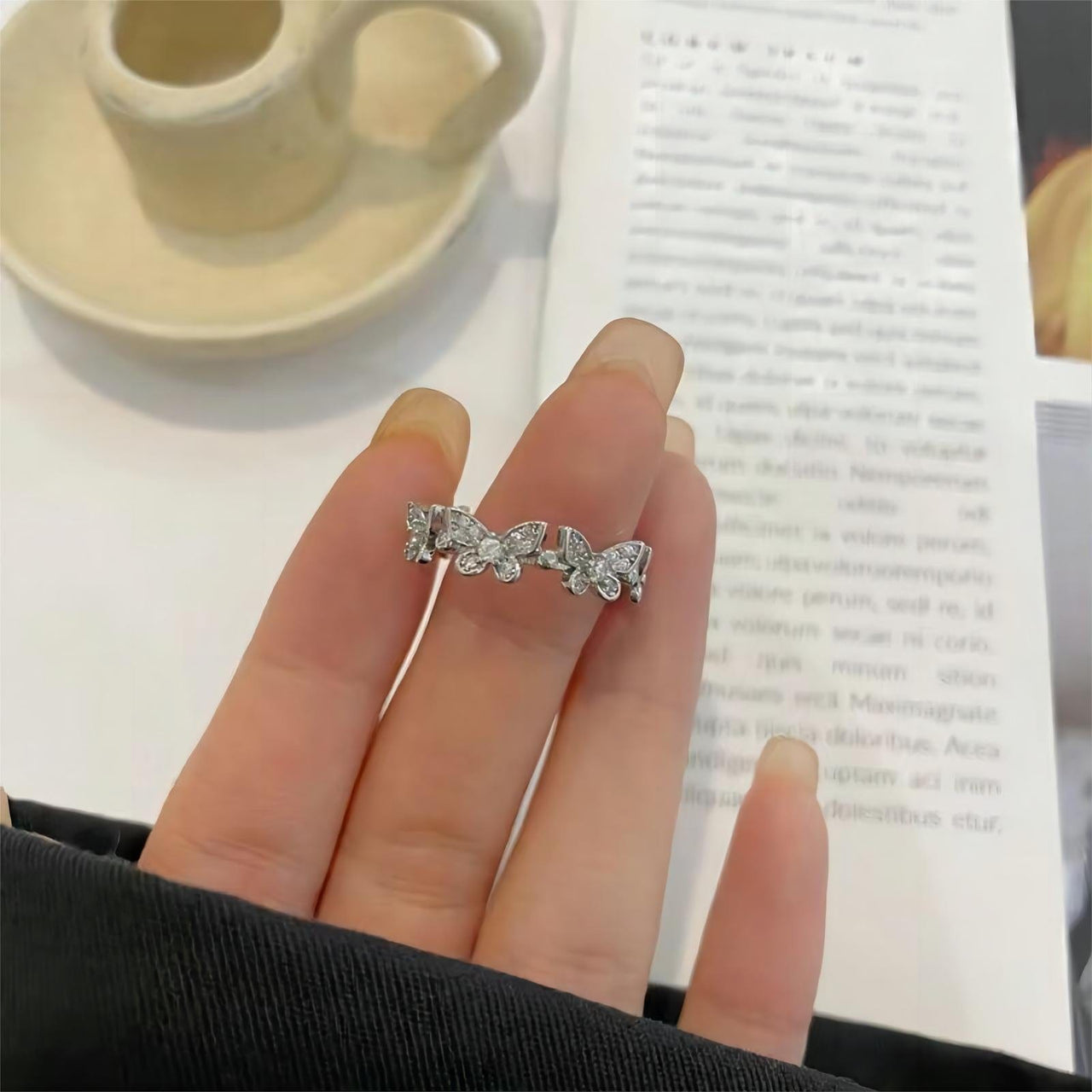 Chic CZ Inlaid Silver Butterfly Ring - ArtGalleryZen