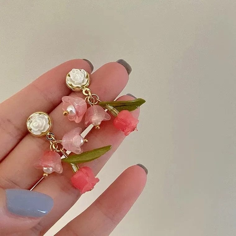 Chic Dangling Rose Earrings - ArtGalleryZen