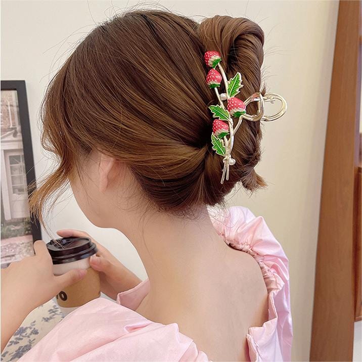 Chic Enamel Strawberry Hair Claw Clip - ArtGalleryZen