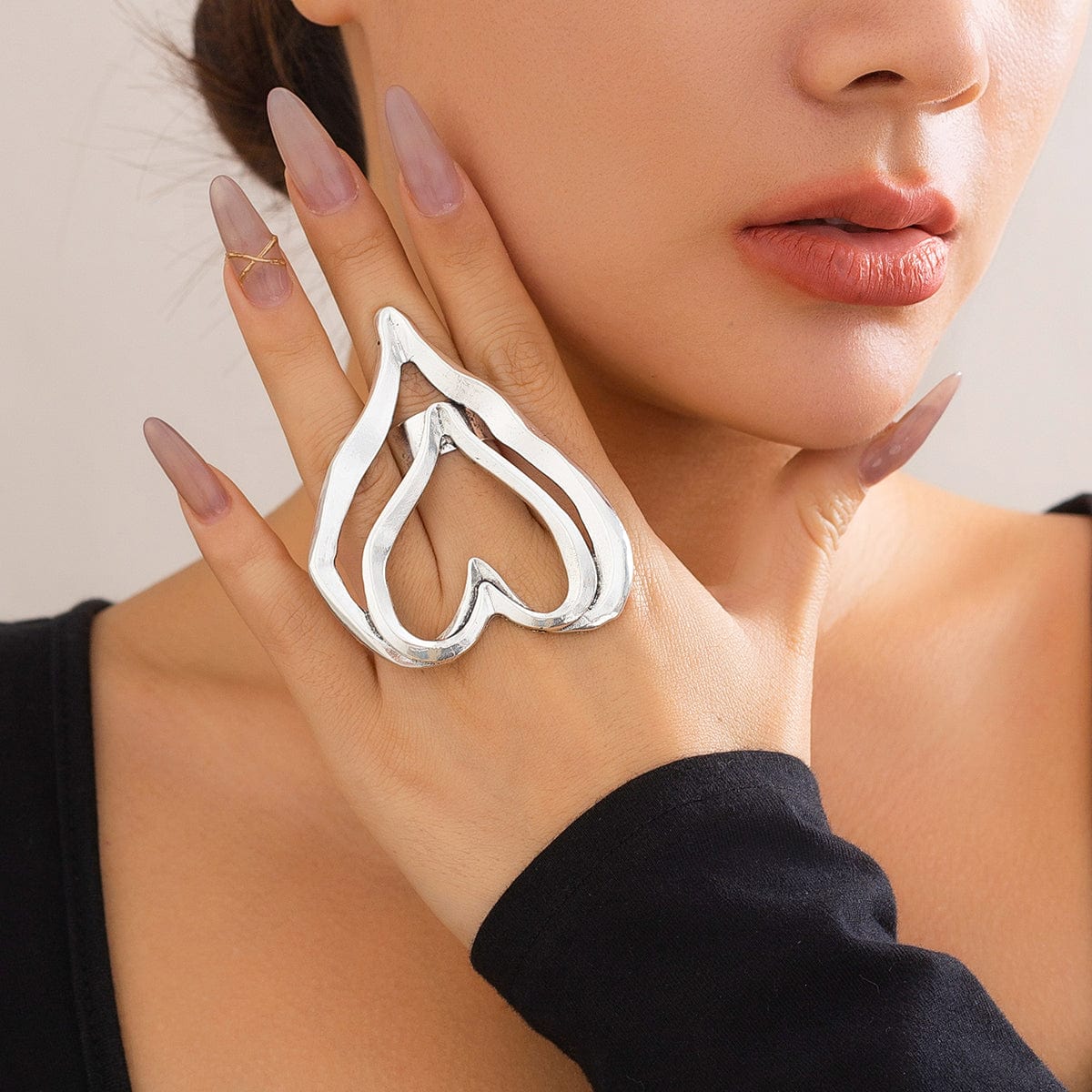Chic Gold Silver Plated Double-Layered Hollow Heart Open Ring - ArtGalleryZen