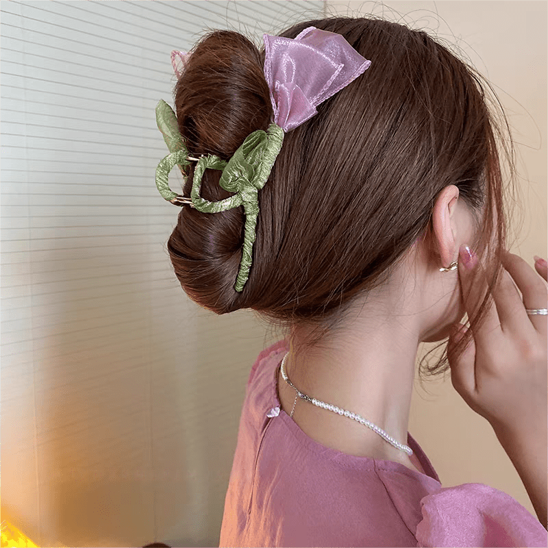 Chic Lace Tulip Chignon Claw Clip Hair Clip - ArtGalleryZen
