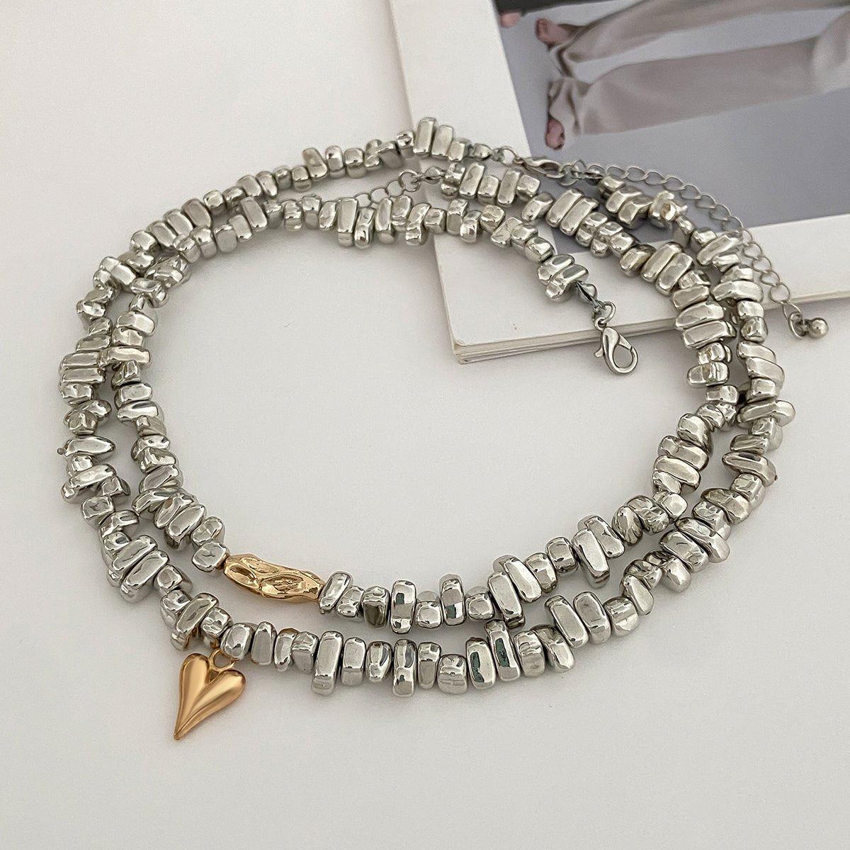 Chic Layered Two Tone Heart Charm Irregular Beaded Choker Necklace Set - ArtGalleryZen