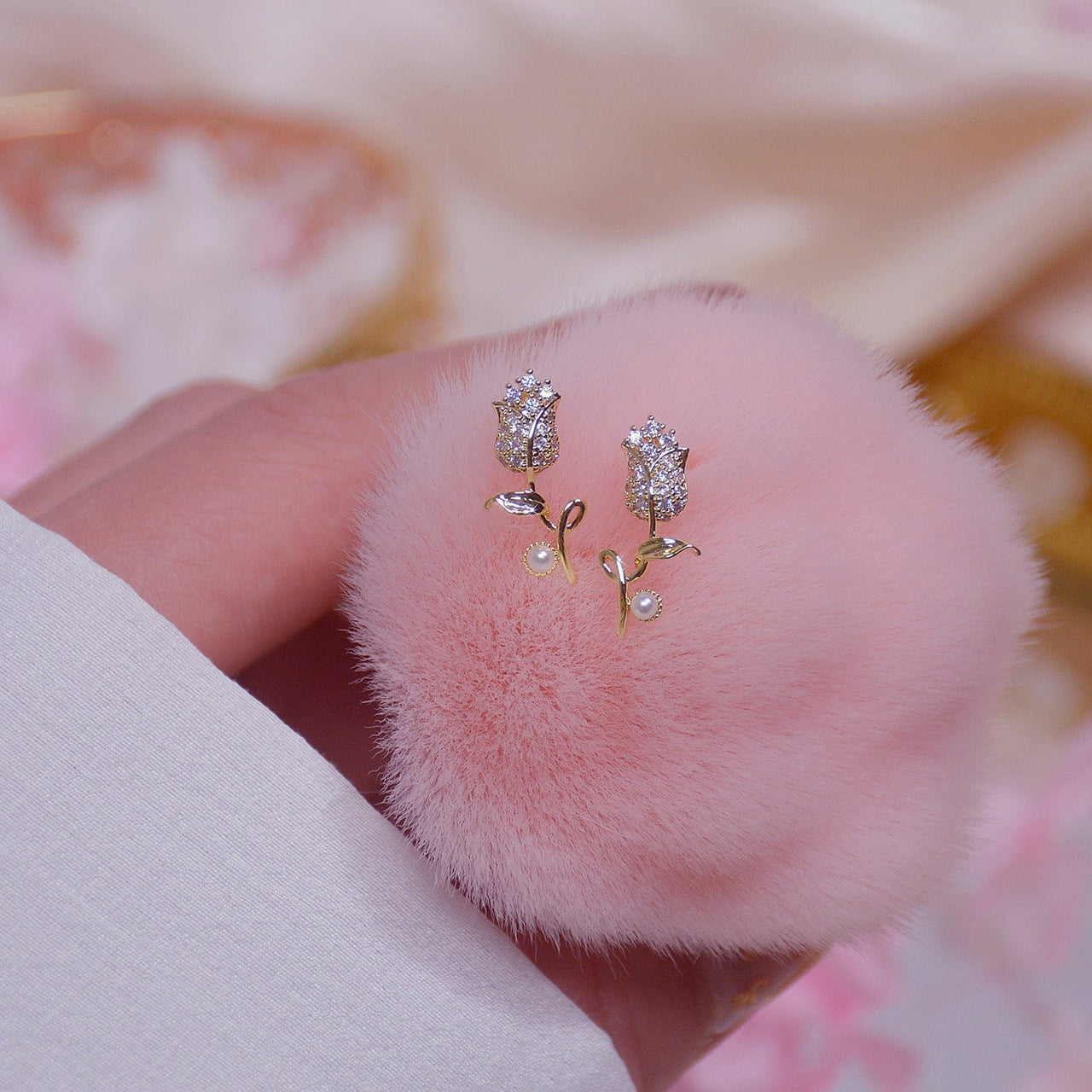 Chic Pearl Inlaid Crystal Tulip Earrings - ArtGalleryZen