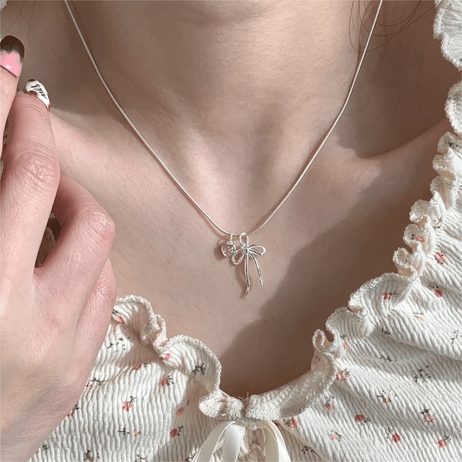 Chic Pink Crystal Heart Bowknot Pendant Necklace - ArtGalleryZen