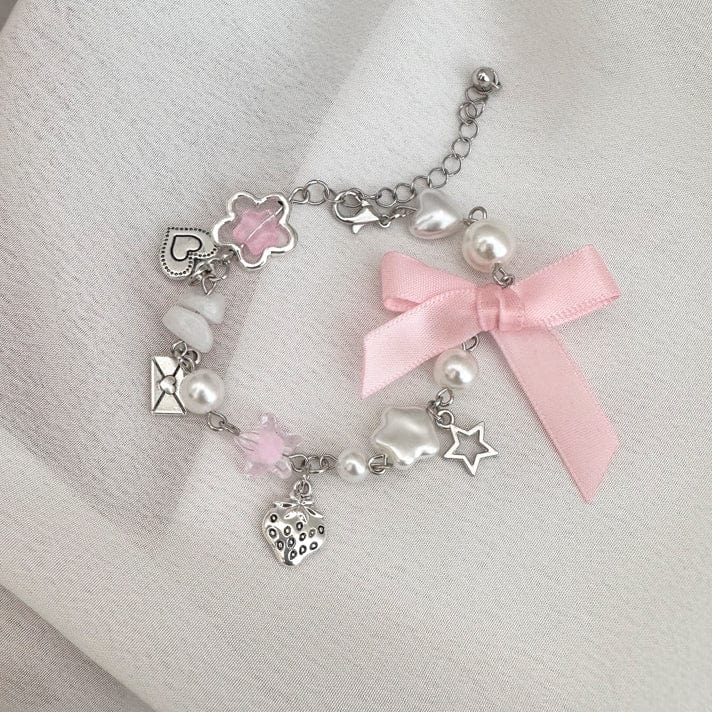 Chic Strawberry Heart Charm Bowknot Pearl Chain Bracelet - ArtGalleryZen