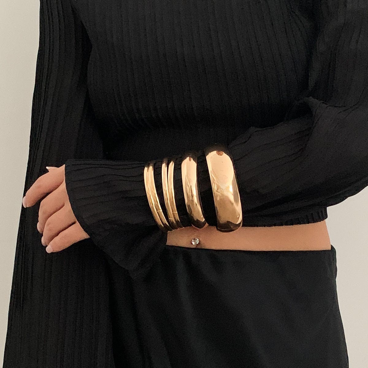 Classic 6pcs Glossy Wide Cuff Bangle Bracelet Set - ArtGalleryZen
