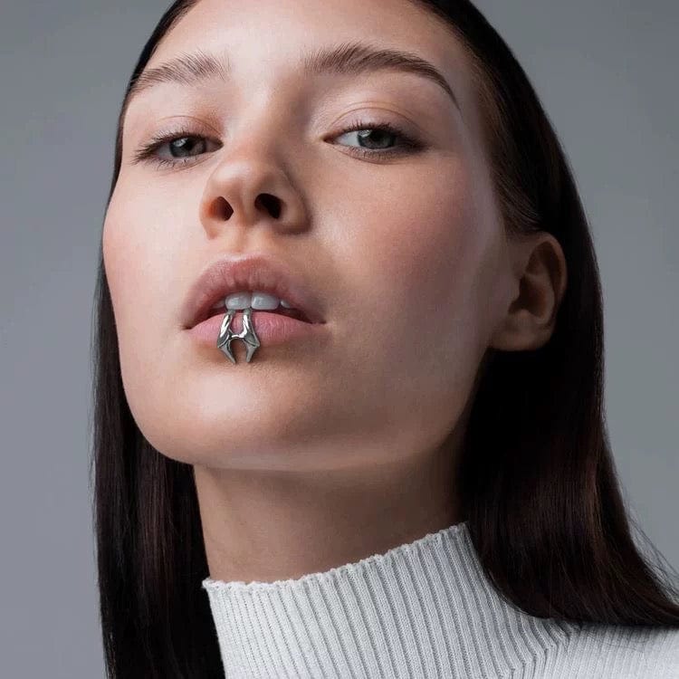 Cyberpunk 2Pcs Geometric Pattern Stackable Non Piercing Lip Cuff Set - ArtGalleryZen