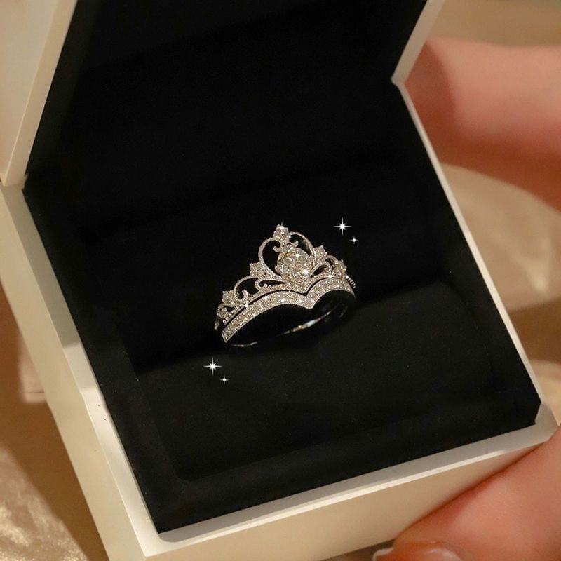 CZ Inlaid Stackable Silver Crown Ring Set - ArtGalleryZen