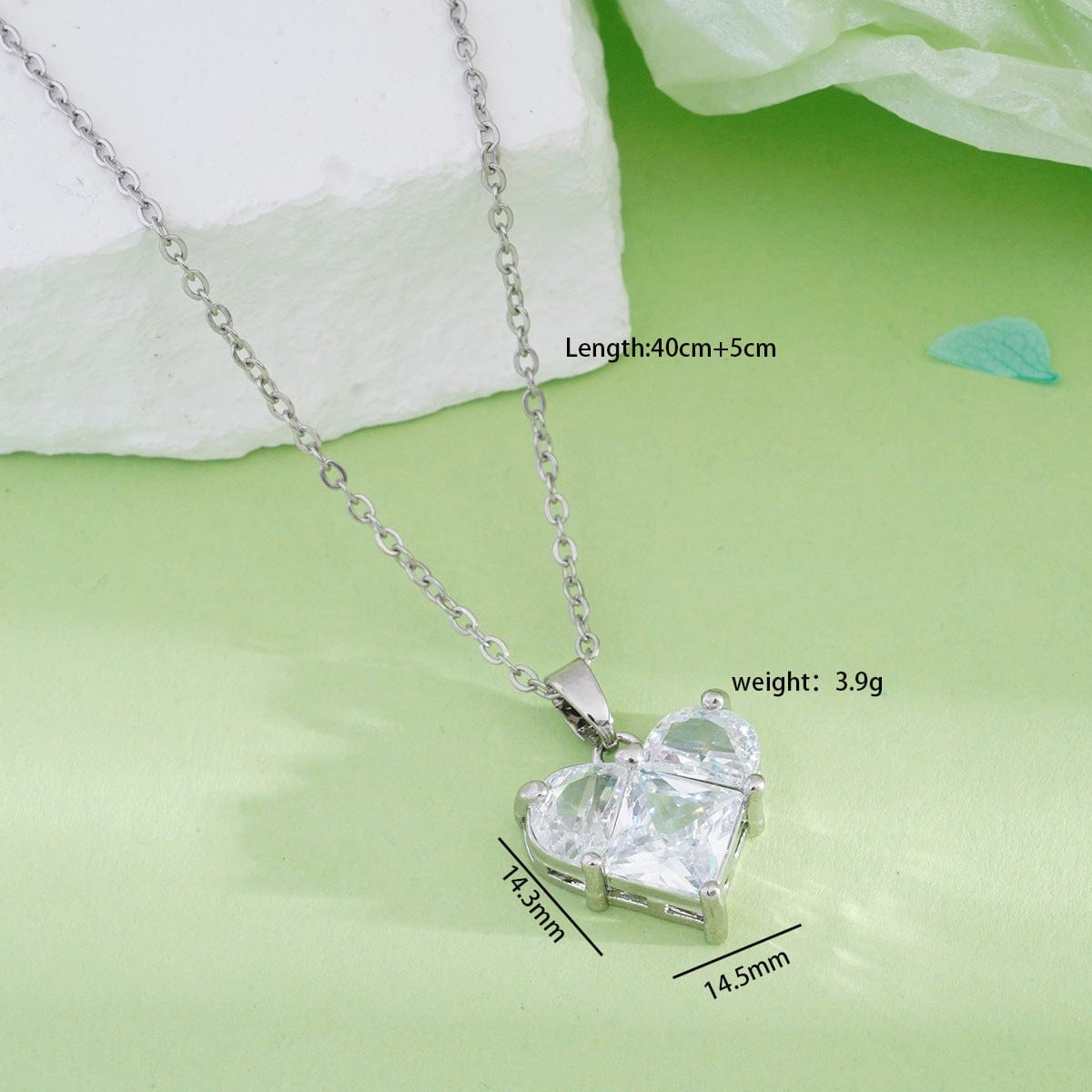 Dainty Crystal Heart Pendant Necklace - ArtGalleryZen