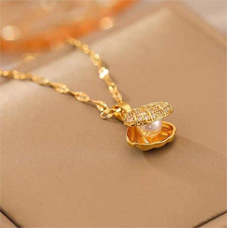 Dainty CZ Inlaid Pearl Shell Pendant Chain Necklace - ArtGalleryZen