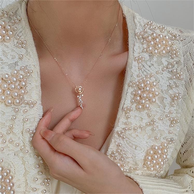Dainty CZ Inlaid Rose Necklace - ArtGalleryZen
