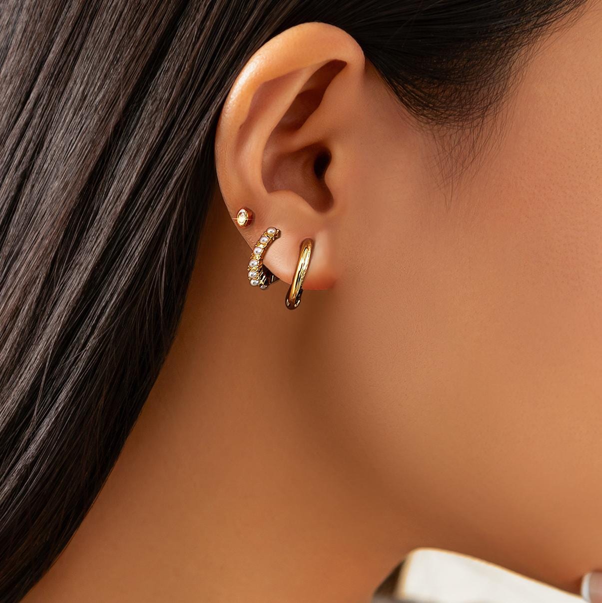 Elegant 3 Pairs Pearl Huggie Hoop Earrings Set - ArtGalleryZen