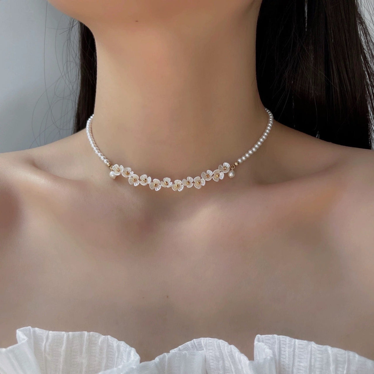 Elegant Flower Pearl Beaded Chain Necklace - ArtGalleryZen