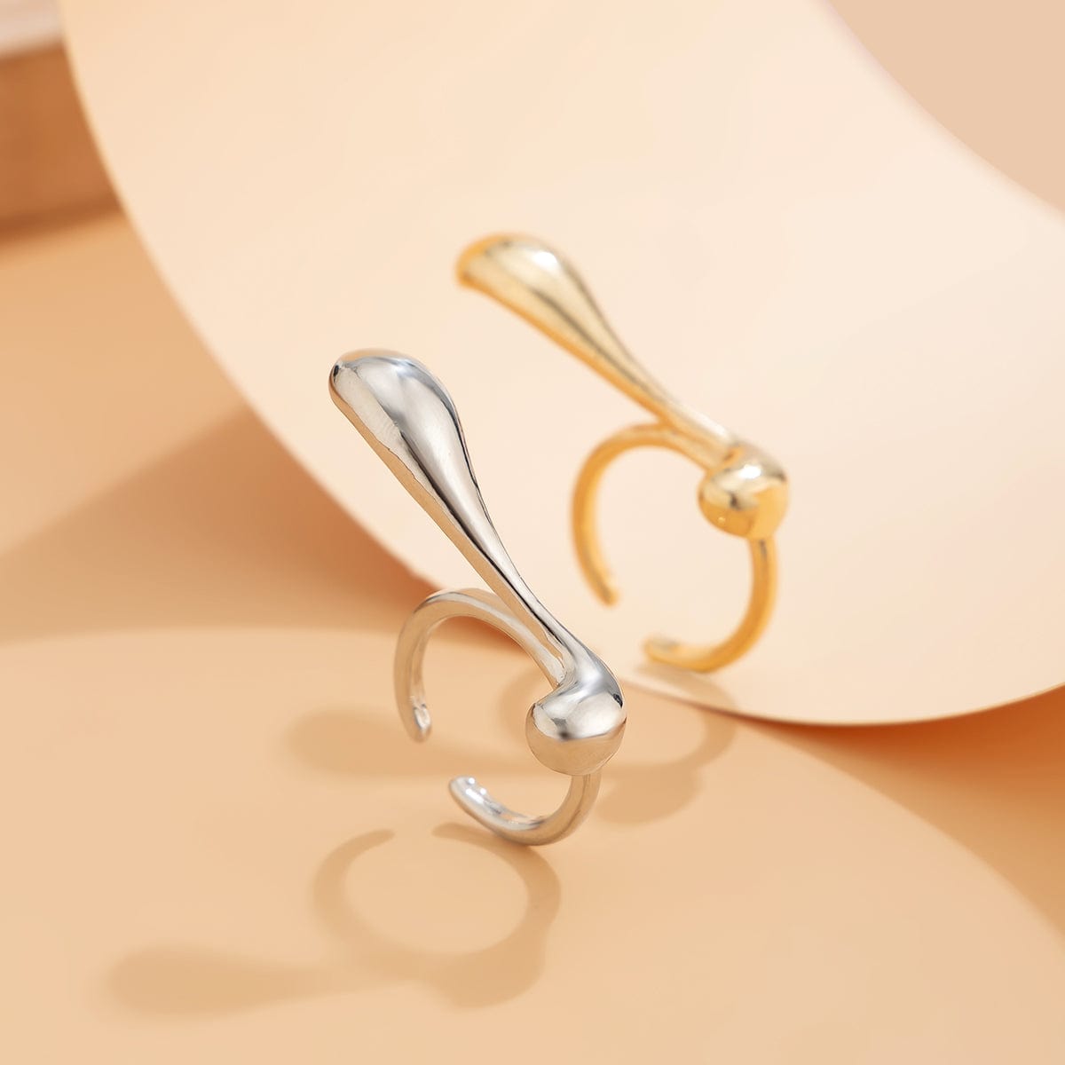 Elegant Geometric Metallic Waterdrop Open Ring - ArtGalleryZen