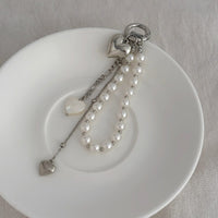 Thumbnail for Elegant Heart Shell Pendant Pearl Keychain - ArtGalleryZen