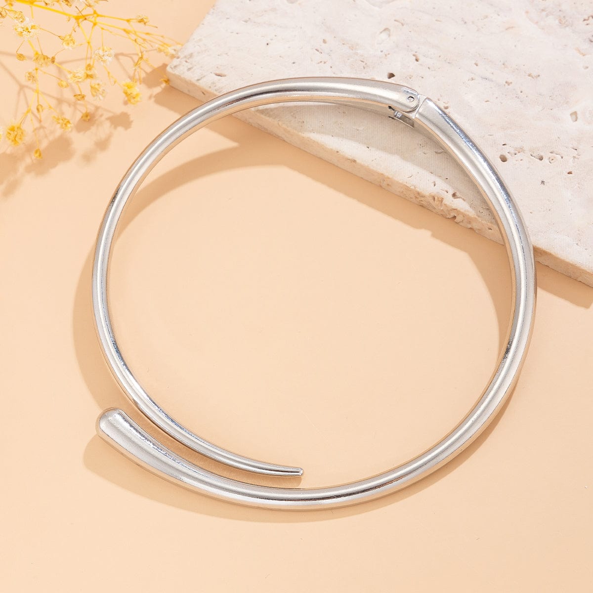 Elegant Minimalist Gold Silver Tone Open Collar Necklace - ArtGalleryZen