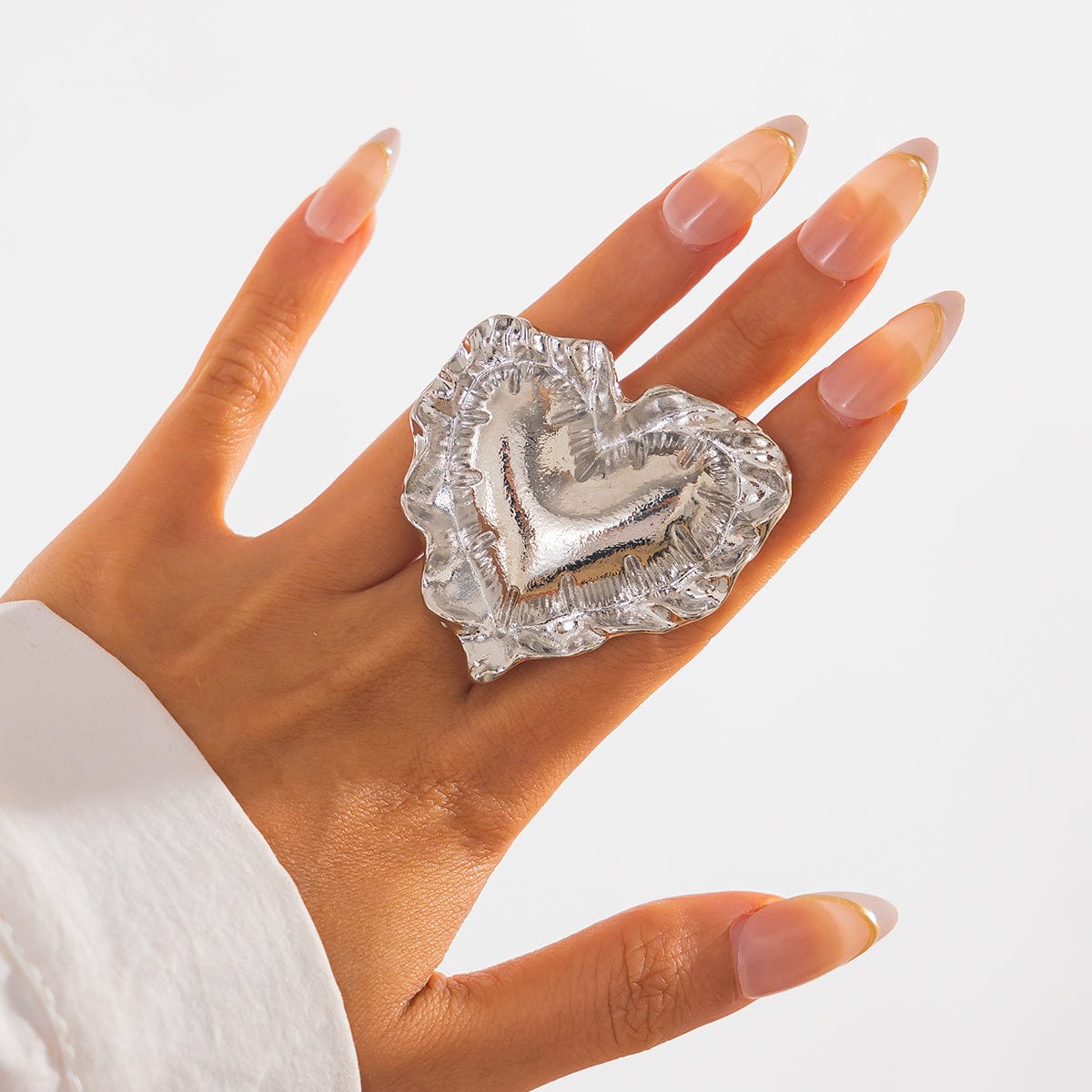 Exaggerated Gold Silver Tone Pleated Heart Ring - ArtGalleryZen