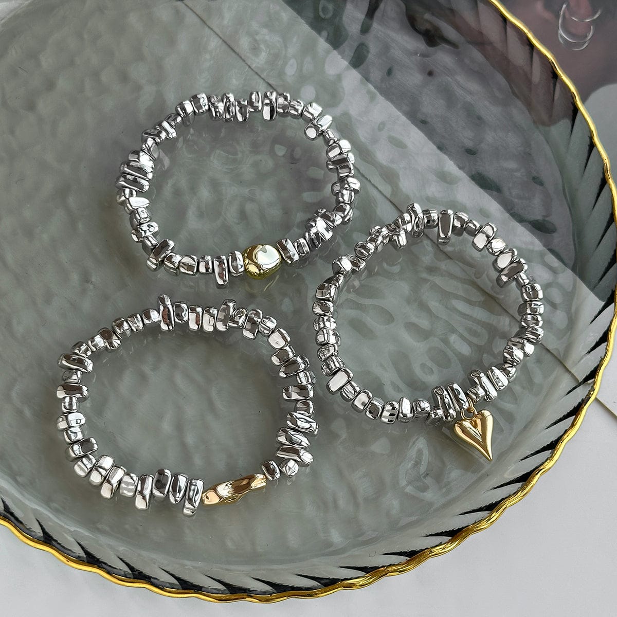 Geometric 3pcs Heart Charm Irregular Beaded Bracelet Set - ArtGalleryZen