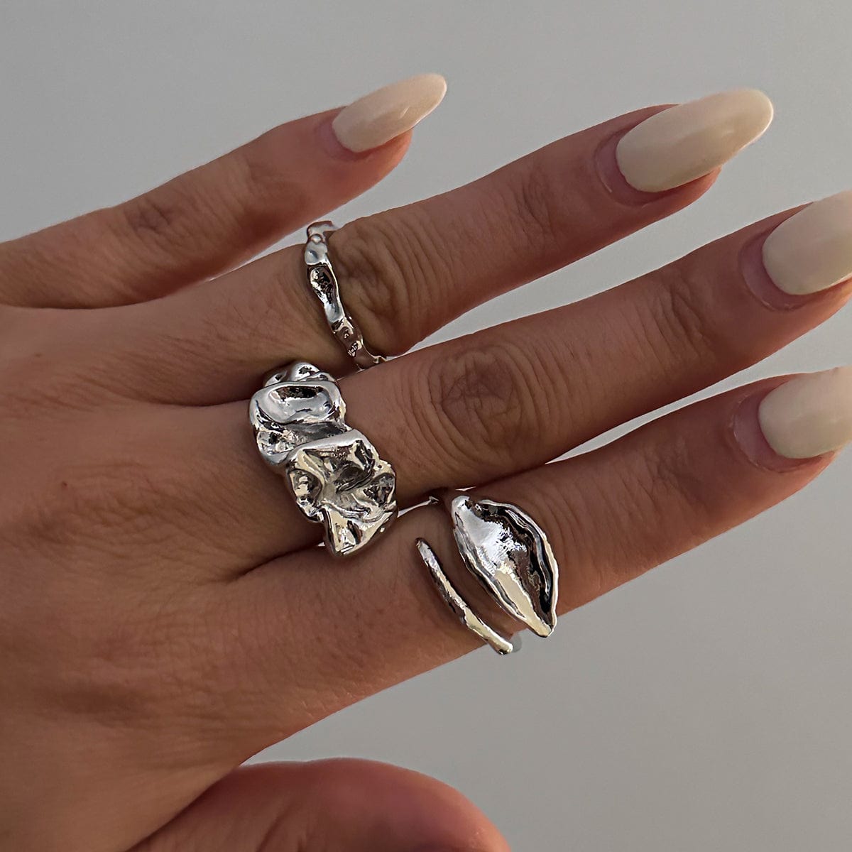 Geometric 3pcs Irregular Pleated Stackable Ring Set - ArtGalleryZen