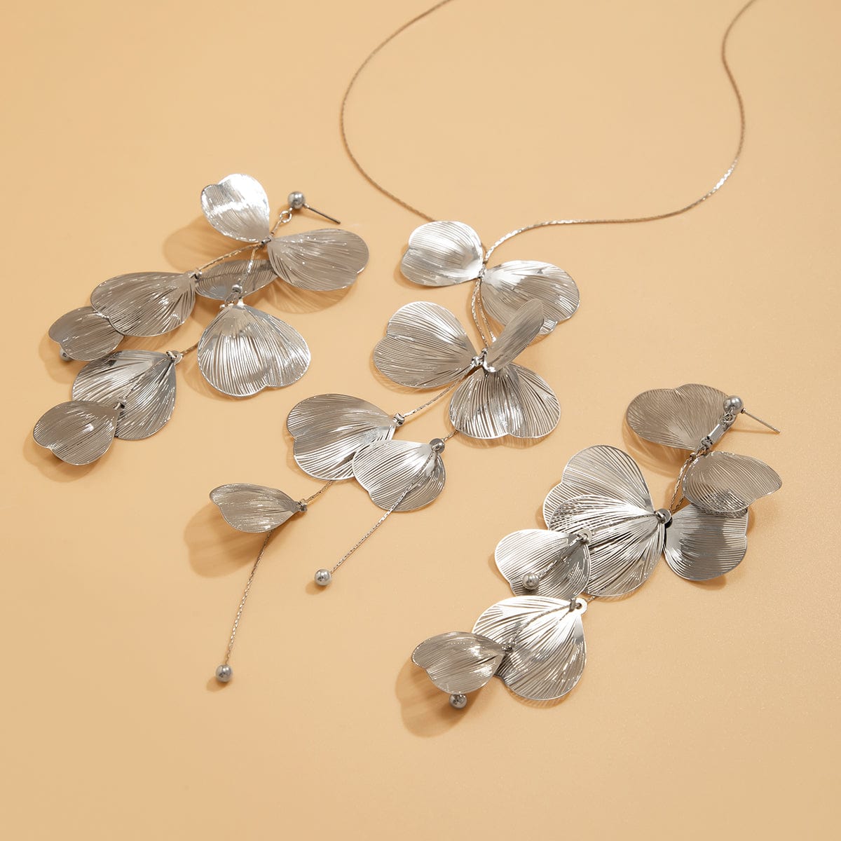 Geometric Abstract Gold Silver Tone Leaf Pendant Earrings Necklace Set - ArtGalleryZen