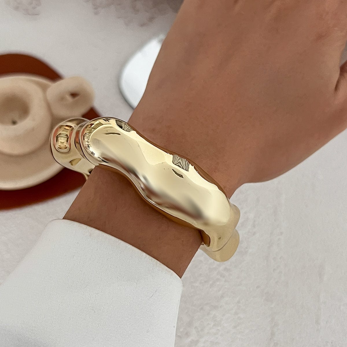 Geometric Abstract Liquid Flow Glossy Bangle Bracelet - ArtGalleryZen