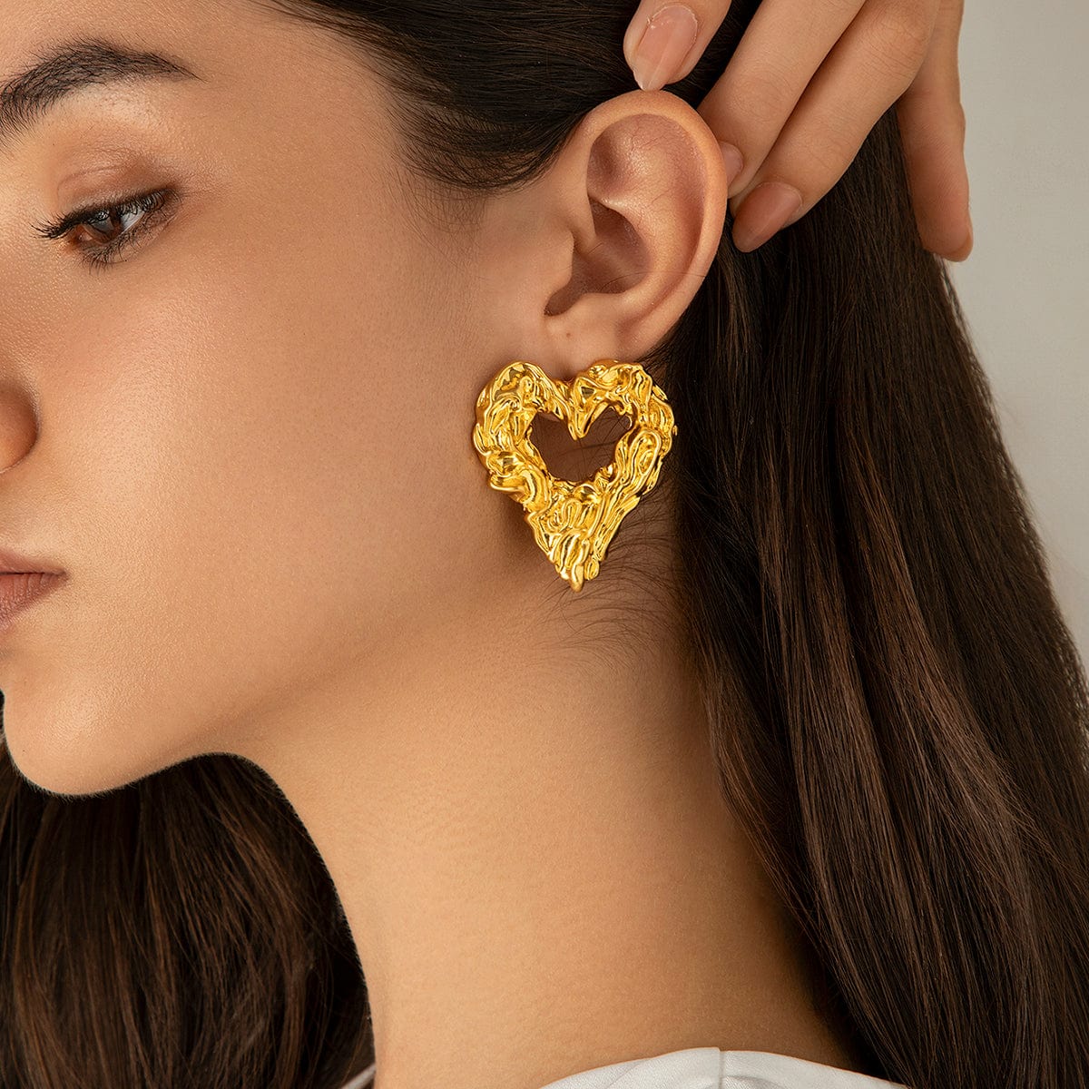 Geometric Chunky Textured Hollow Heart Earrings - ArtGalleryZen
