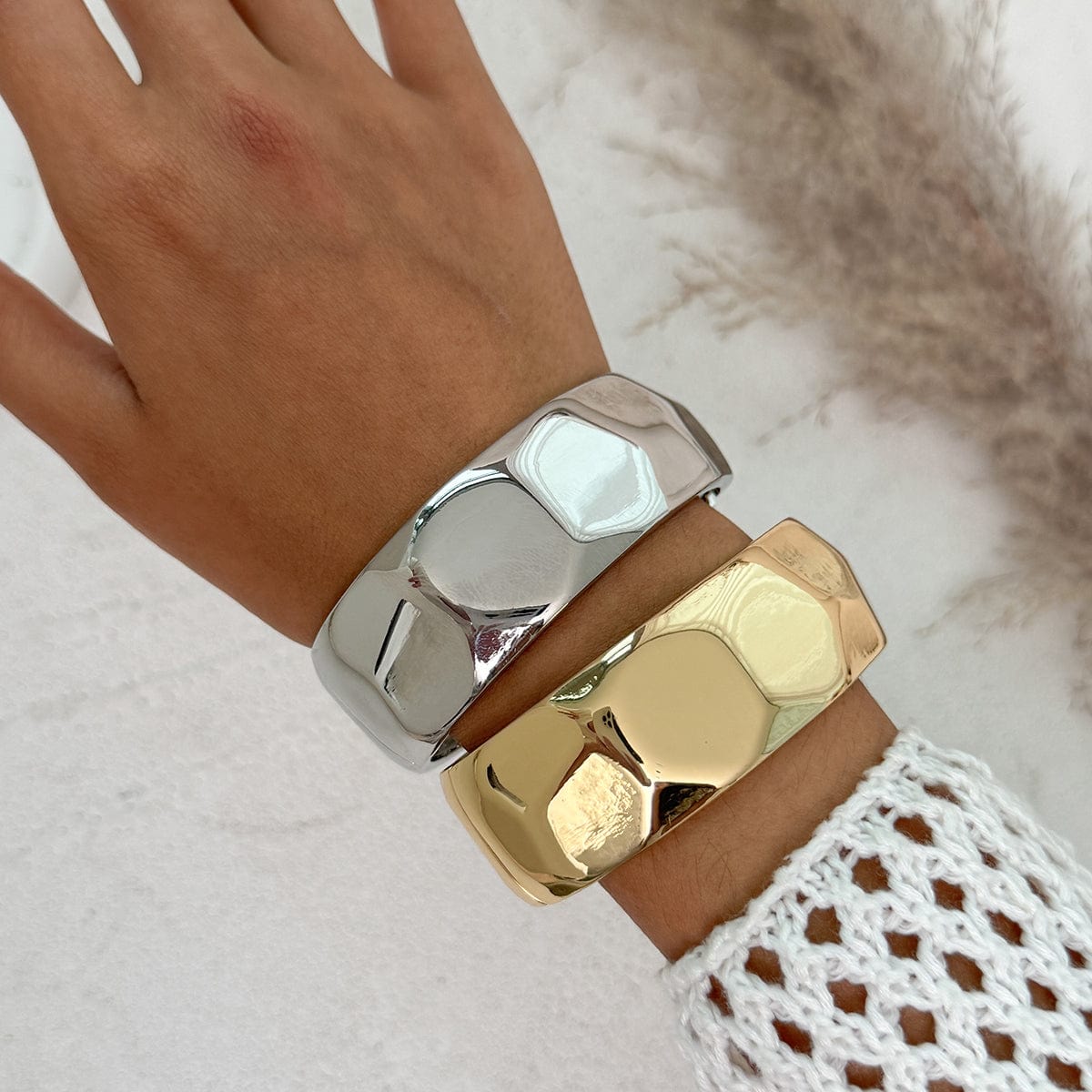 Geometric Gold Silver Tone Cut Surface Bangle Bracelet - ArtGalleryZen