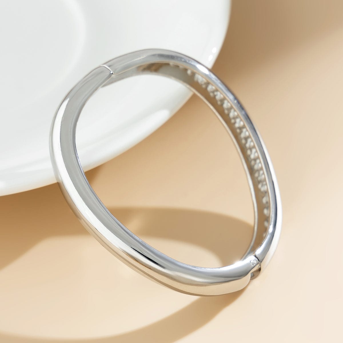 Geometric Minimalist Glossy Curved Bangle Bracelet - ArtGalleryZen