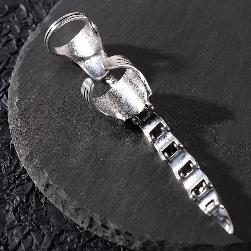 Gothic Dark Nail Finger Armor Movable Scorpion Ring - ArtGalleryZen