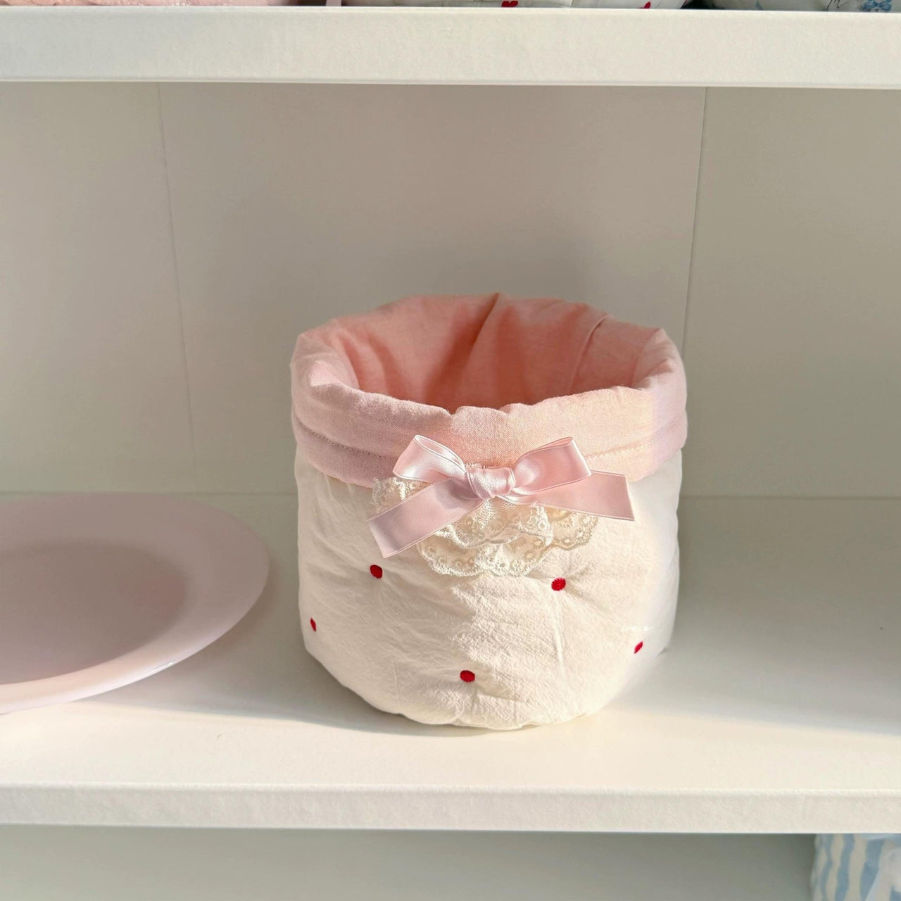 Handmade Sweet Bowknot Heart Round Fabric Storage Basket - ArtGalleryZen