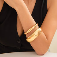 Thumbnail for Minimalist Chunky 2Pcs Gold Silver Pleated Bangle Bracelet Set - ArtGalleryZen