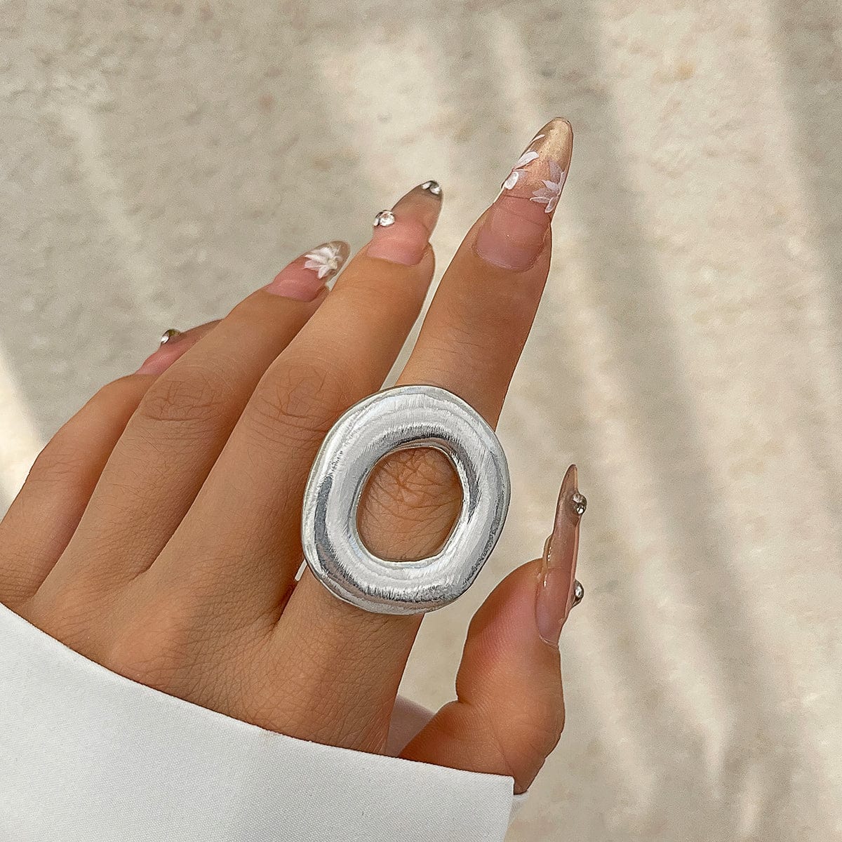 Minimalist Chunky Gold Silver Tone O Shaped Ring - ArtGalleryZen