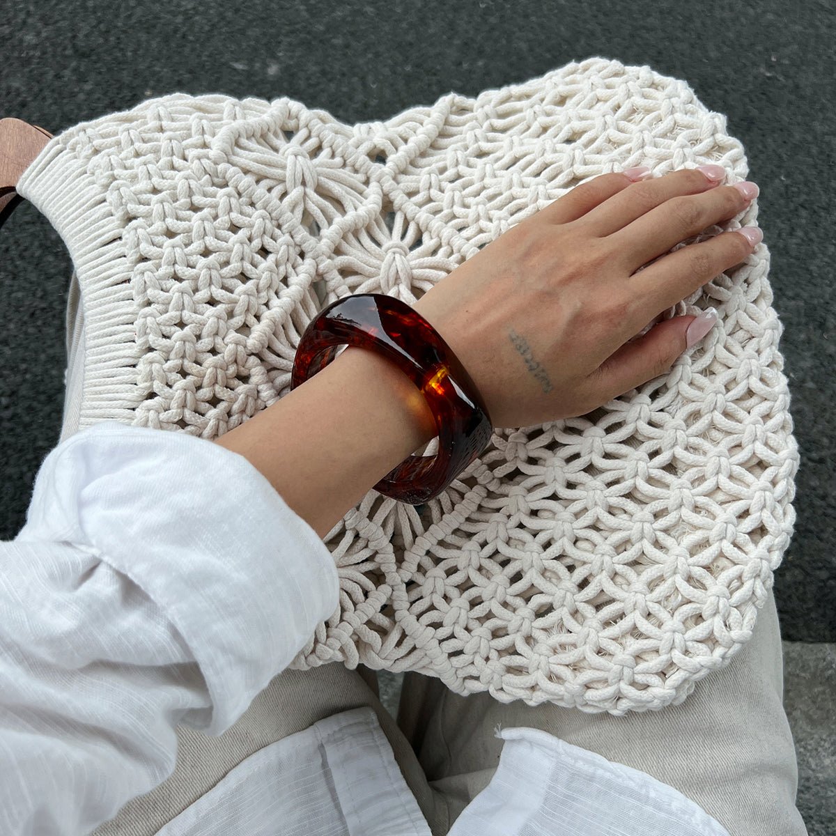 Minimalist Chunky Gold Tone Square Resin Bangle Bracelet Set - ArtGalleryZen